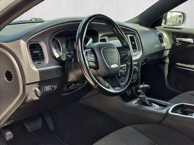 Used 2022 Dodge Charger SXT RWD image 10