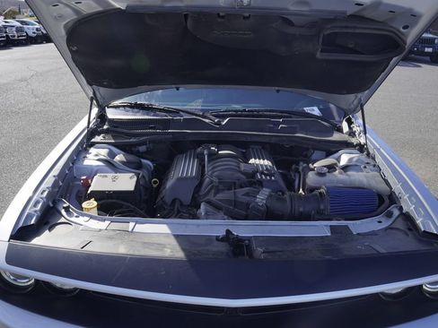 Certified 2021 Dodge Challenger R/T Scat Pack w/ T/A Package RWD image 5