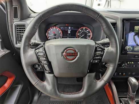 Used 2023 Nissan Frontier PRO-4X w/ Pro Convenience Package image 19