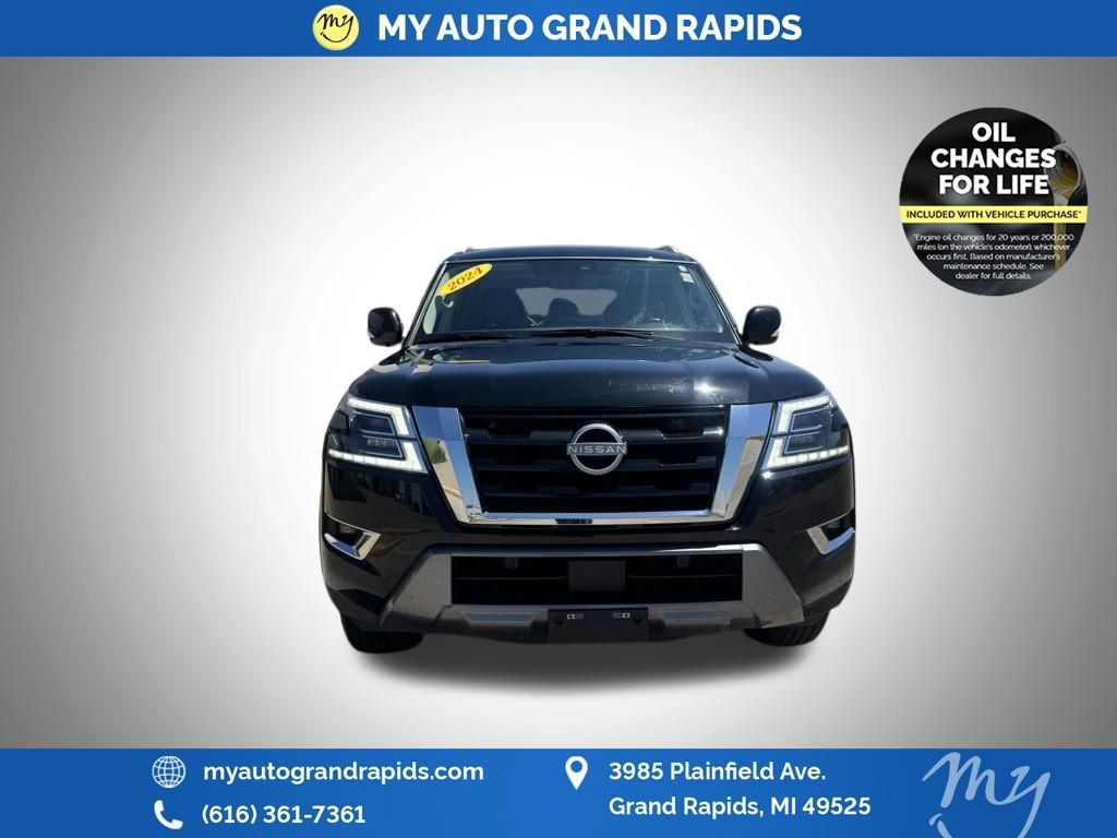 Used 2024 Nissan Armada SV AWD/4WD image 2