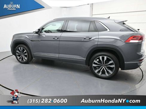 Used 2020 Volkswagen Atlas Cross Sport SEL Premium R-Line AWD/4WD image 20