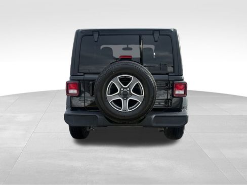 Used 2022 Jeep Wrangler Sport S image 7
