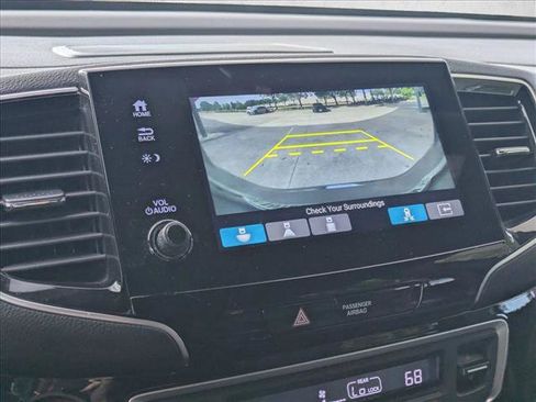 Used 2020 Honda Passport Touring image 14