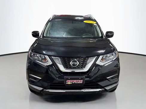 Used 2018 Nissan Rogue SV AWD/4WD image 2
