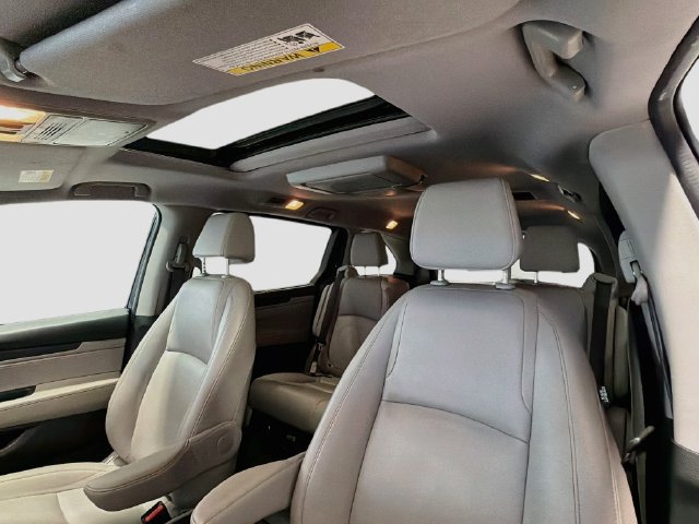 Used 2019 Honda Odyssey EX-L image 19