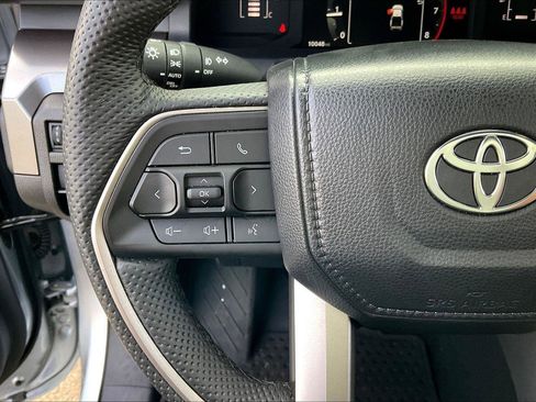 Certified 2024 Toyota Tacoma SR5 image 18