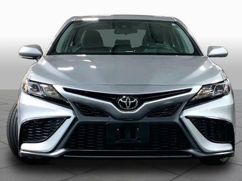 Used 2024 Toyota Camry SE w/ Cold Weather Package AWD/4WD image 4