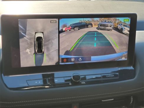 Certified 2025 Nissan Rogue SL image 5