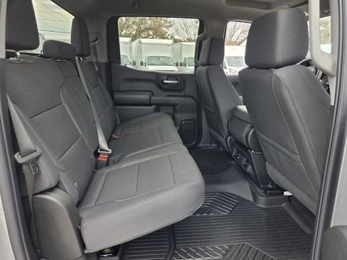 Used 2026 Chevrolet Silverado 1500 Custom Trail Boss AWD/4WD image 18