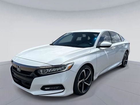 Certified 2018 Honda Accord Sport image 8