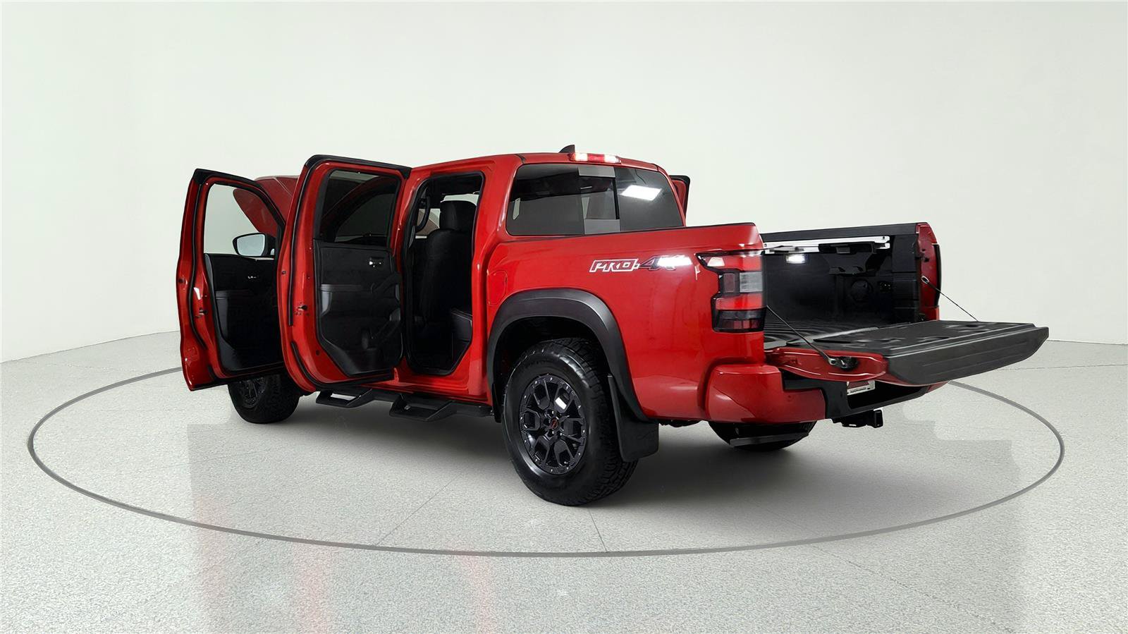Used 2023 Nissan Frontier PRO-4X w/ Pro-4X Premium Package AWD/4WD image 12