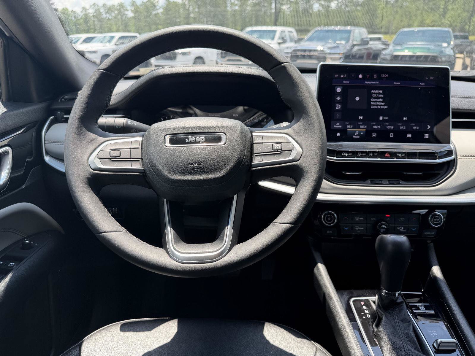 Certified 2025 Jeep Compass Limited AWD/4WD image 8