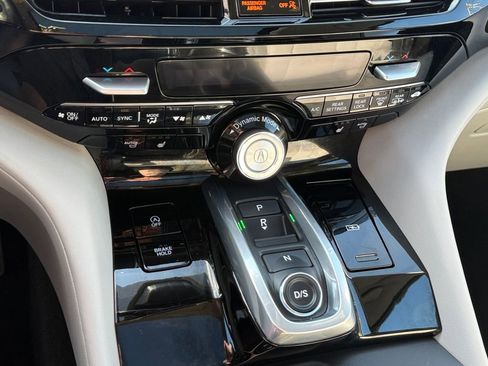 Used 2022 Acura MDX SH-AWD w/ Technology Package image 22