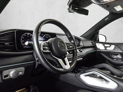 Certified 2022 Mercedes-Benz GLS 450 4MATIC image 10