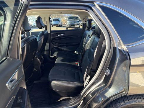 Used 2018 Ford Edge Titanium w/ Equipment Group 301A image 11