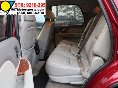 Used 2007 GMC Yukon SLT w/ SLT Preferred Equipment Group image 14