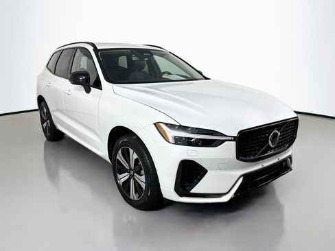 Used 2025 Volvo XC60 T8 Core w/ Protection Package Premier AWD/4WD image 7