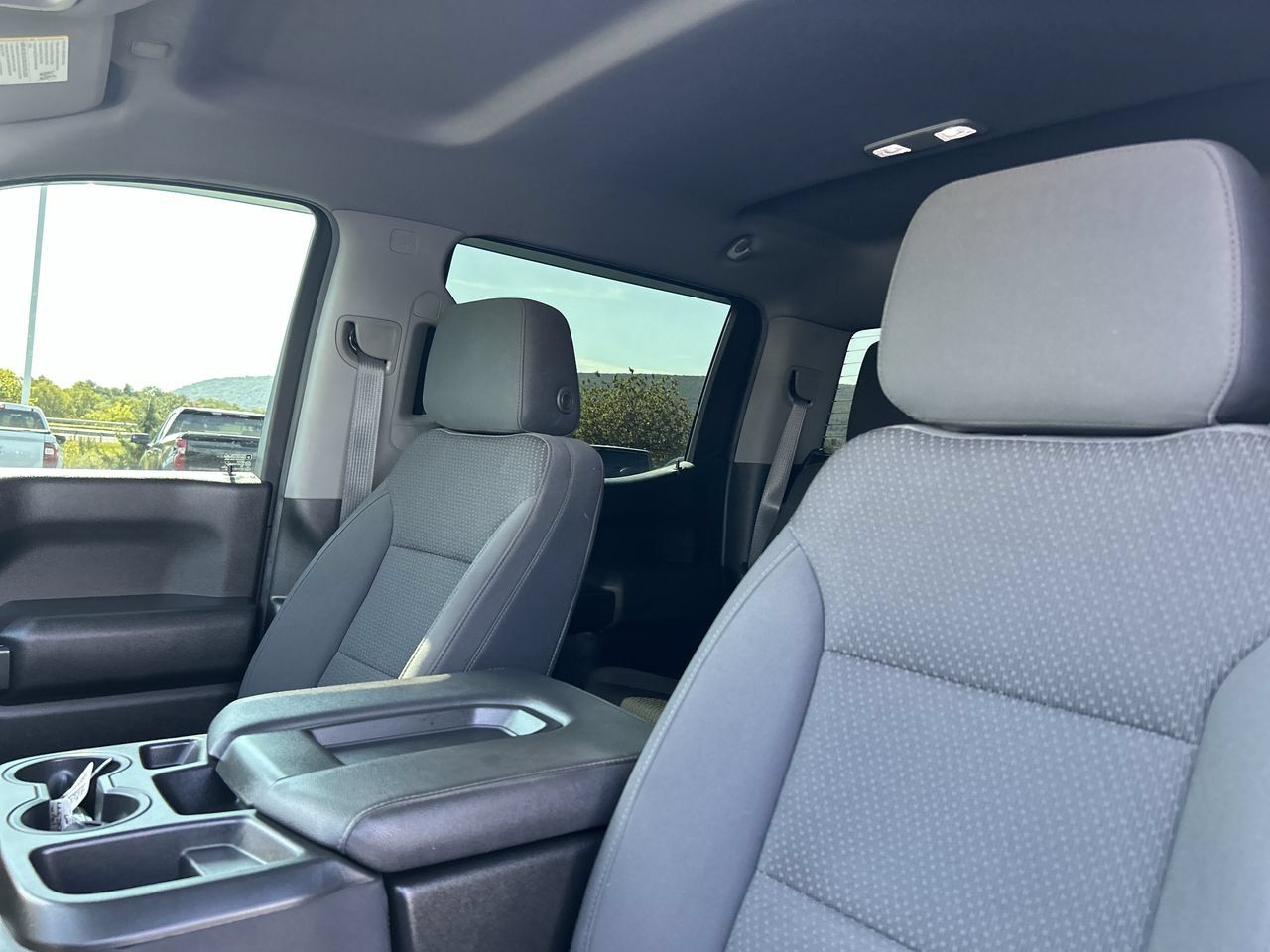 Used 2021 Chevrolet Silverado 1500 Custom AWD/4WD image 23