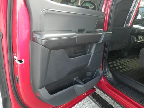 Certified 2022 Ford F150 XLT w/ Equipment Group 302A High image 20