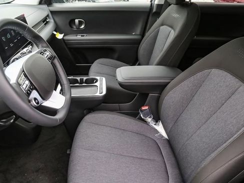New 2026 Hyundai Ioniq 5 SE image 17