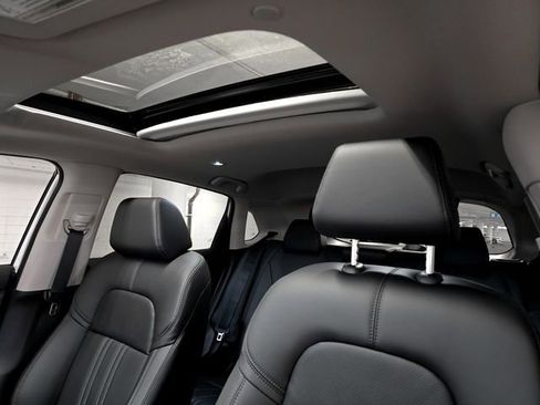 New 2026 Honda HR-V EX-L image 14