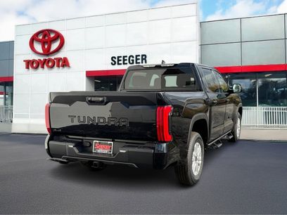 New 2026 Toyota Tundra SR5