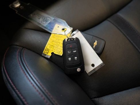 Used 2017 Chevrolet SS image 38