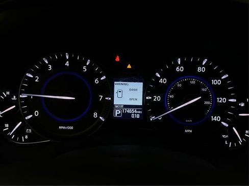 Used 2016 INFINITI QX80 4WD w/ Driver's Assistance Package image 19