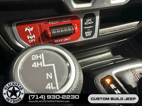 Used 2021 Jeep Gladiator Rubicon w/ Cold Weather Group AWD/4WD image 26