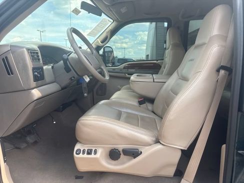 Used 2002 Ford F250 XL AWD/4WD image 10