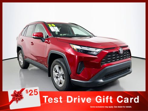 Used 2024 Toyota RAV4 XLE image 1