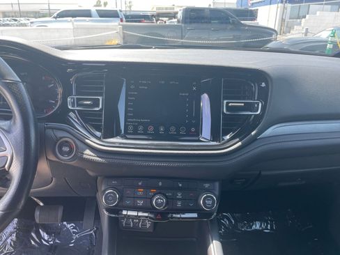 Used 2024 Dodge Durango SXT image 18