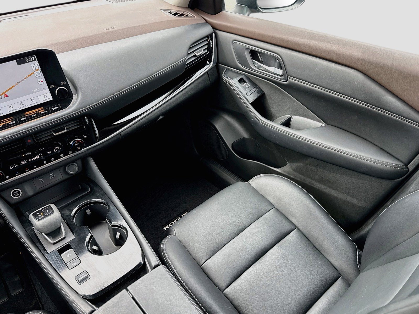 Used 2023 Nissan Rogue SL w/ SL Premium Package FWD image 27
