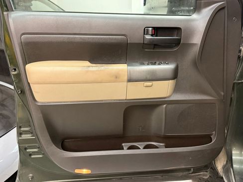 Used 2010 Toyota Tundra 4x4 Double Cab Long Bed image 15