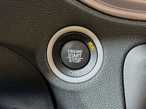 Certified 2023 Dodge Charger SXT image 22