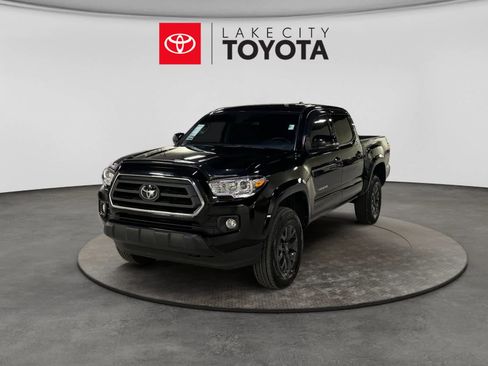 Used 2023 Toyota Tacoma SR5 w/ Technology Package AWD/4WD image 1