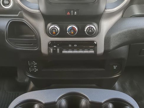 Used 2021 RAM 5500 Tradesman w/ Chrome Appearance Group image 17