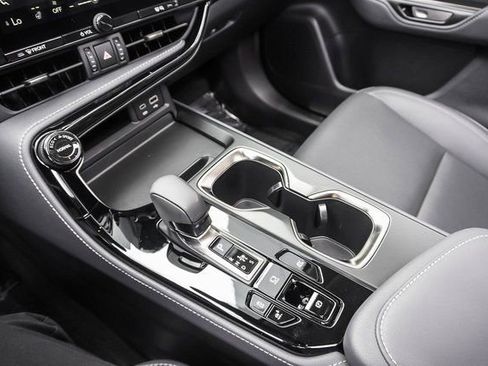 Used 2025 Lexus NX 350h AWD w/ Cold Area Package image 17