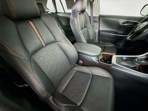 Used 2024 Toyota RAV4 Adventure AWD/4WD image 34