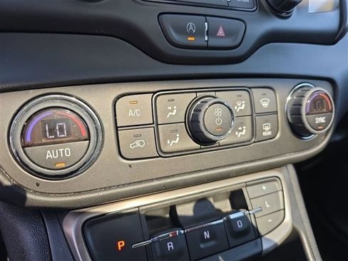 Used 2022 GMC Terrain Denali w/ LPO, Floor Liner Package image 30