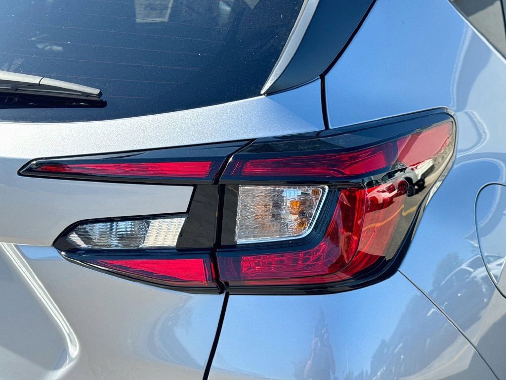 New 2026 Subaru Crosstrek 2.5i Limited AWD/4WD image 32
