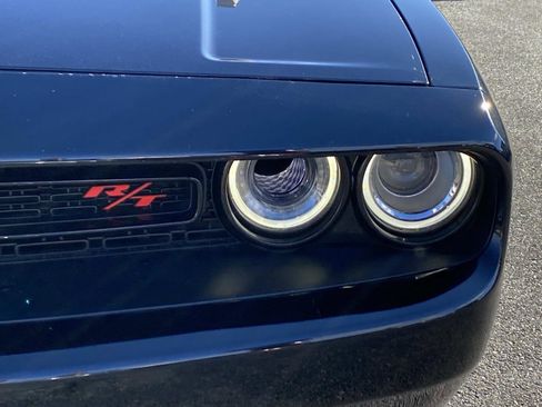 Used 2019 Dodge Challenger R/T Scat Pack w/ Shaker Package image 9