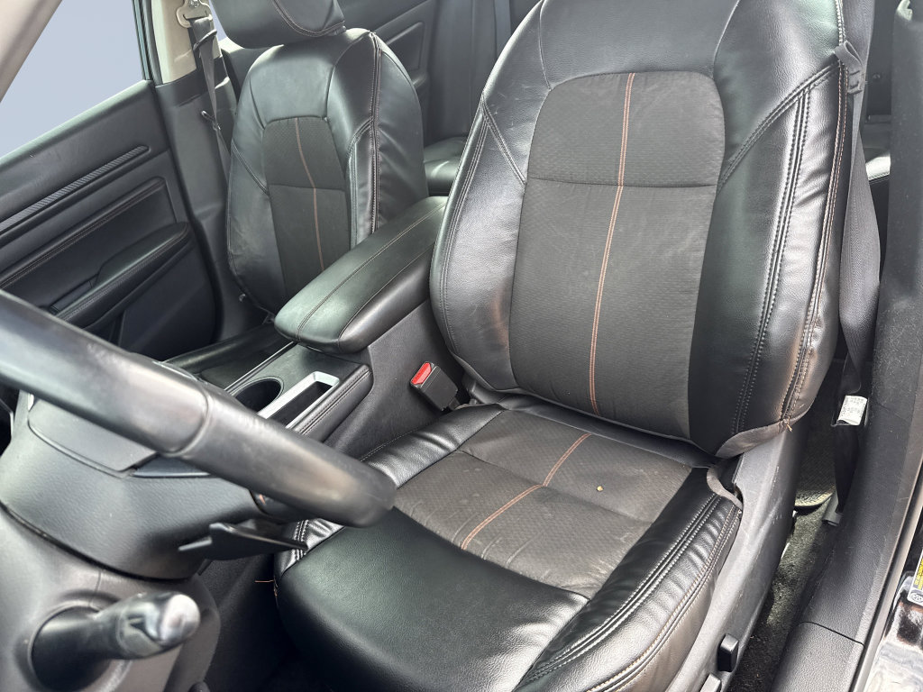 Used 2020 Nissan Altima 2.5 SR FWD image 10