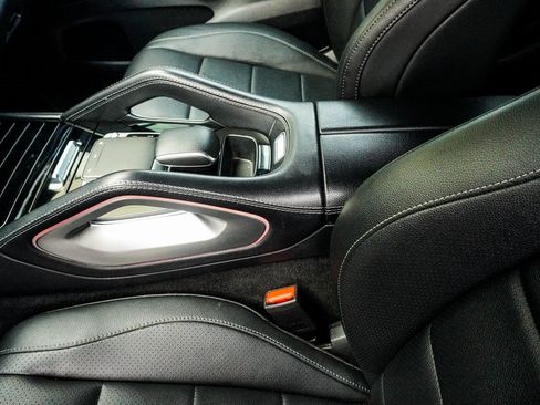 Used 2020 Mercedes-Benz GLE 350 image 16