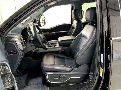 Used 2023 Ford F150 Lariat w/ Equipment Group 502A High AWD/4WD image 18