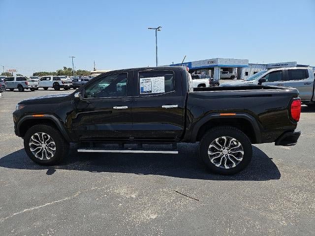 Used 2026 GMC Canyon Denali w/ LPO, Black Badging Package AWD/4WD image 3