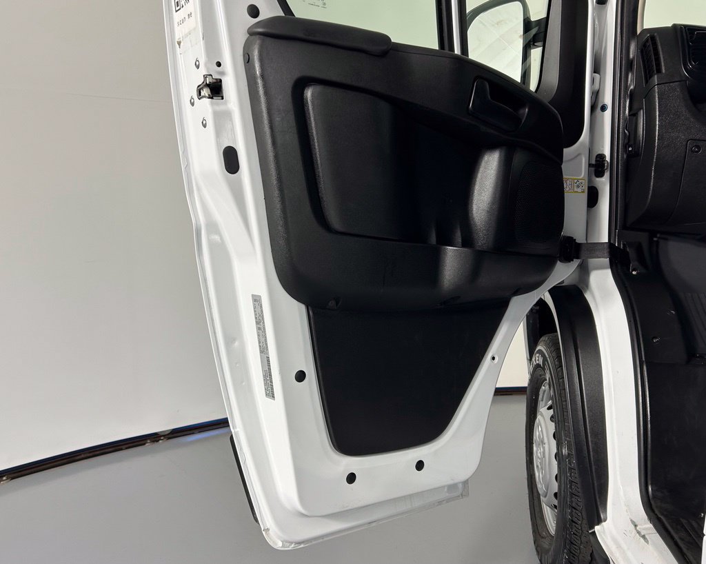 Used 2025 RAM ProMaster 2500 w/ Convenience Group FWD image 29