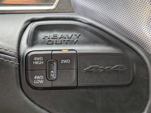 Used 2019 RAM 2500 Limited image 26