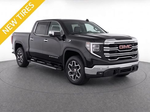 Used 2024 GMC Sierra 1500 SLT w/ SLT Premium Plus Package AWD/4WD image 2