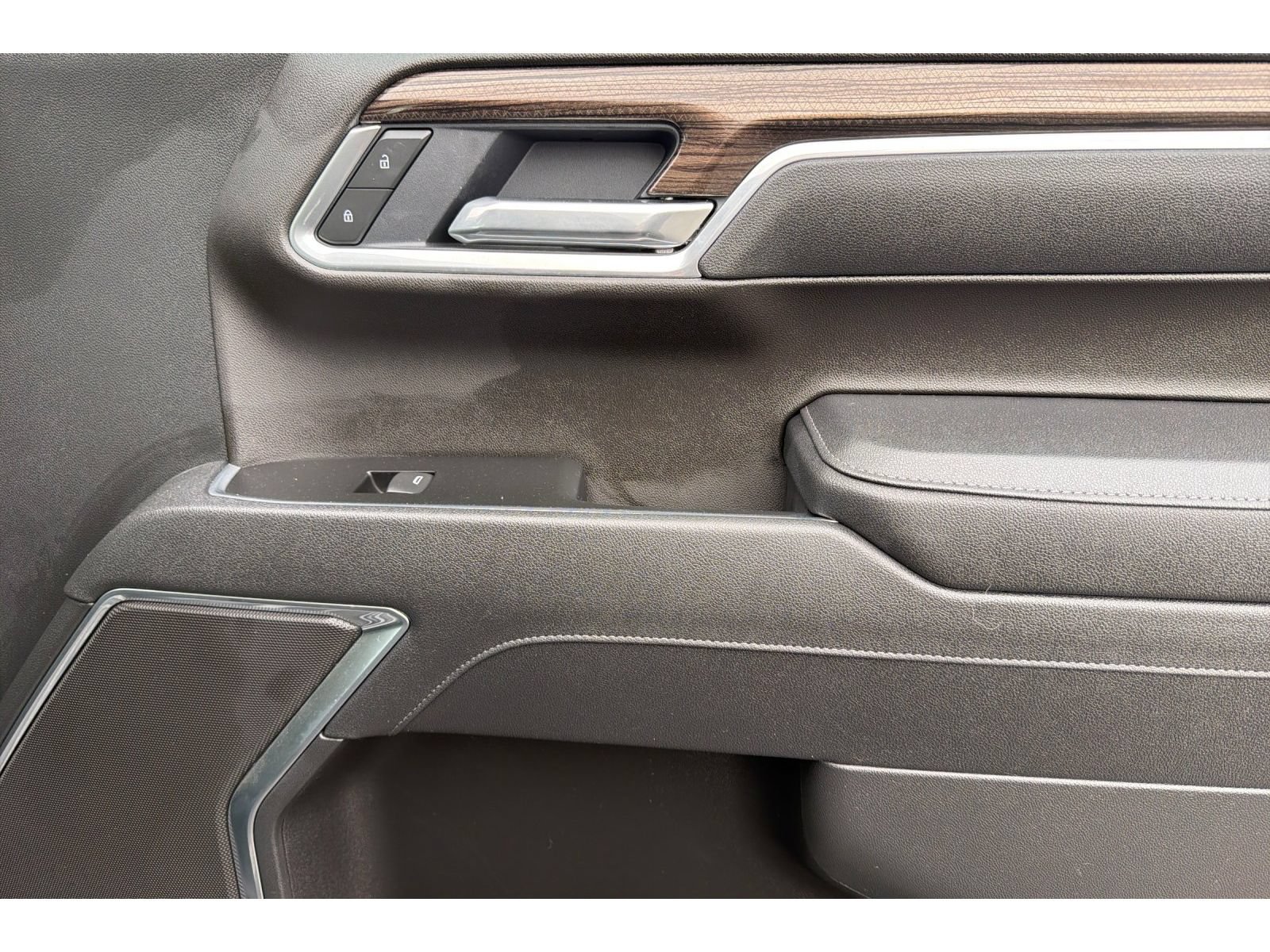 Used 2026 Chevrolet Silverado 1500 LT AWD/4WD image 18
